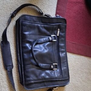 Bill Blass Briefcase Leathee